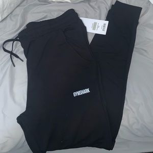 NWT ❤️ Pippa Training Joggers